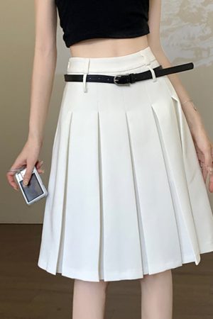 Casual Day Outfits, Easy Trendy Outfits Good Manners Midi Pleated Skirt