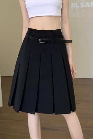 Casual Day Outfits, Easy Trendy Outfits Good Manners Midi Pleated Skirt