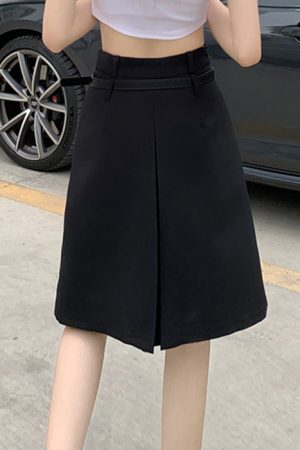 Casual Day Outfits, Easy Trendy Outfits Good Manners Midi Pleated Skirt