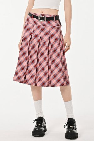 Casual Day Outfits, Easy Trendy Outfits Good Manners Plaid Kilt Skirt