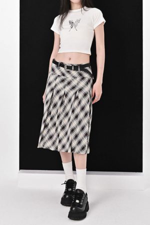 Casual Day Outfits, Easy Trendy Outfits Good Manners Plaid Kilt Skirt