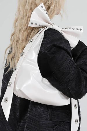 Casual Day Outfits, Easy Trendy Outfits Gossip Goes Around Bow Shoulder Bag