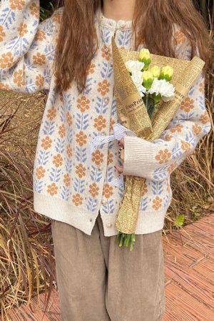 Casual Day Outfits, Easy Trendy Outfits Grandma Cardigan