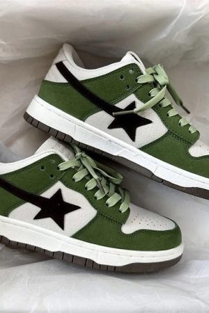 Casual Day Outfits, Easy Trendy Outfits Green & Black Aesthetic Star Sneakers