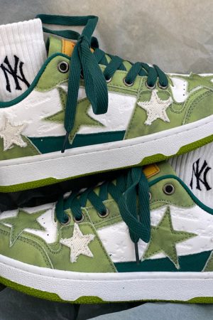 Casual Day Outfits, Easy Trendy Outfits Green Star Sneakers