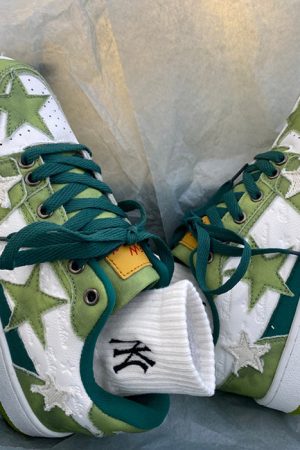 Casual Day Outfits, Easy Trendy Outfits Green Star Sneakers