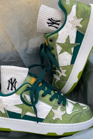Casual Day Outfits, Easy Trendy Outfits Green Star Sneakers