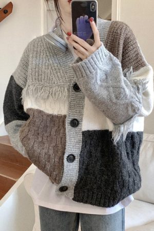 Casual Day Outfits, Easy Trendy Outfits Grey Fringe Grandma Cardigan