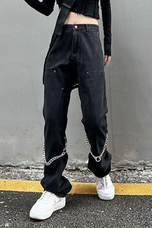 Casual Day Outfits, Easy Trendy Outfits Grunge Aesthetic Chain Jeans