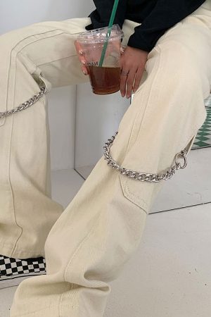 Casual Day Outfits, Easy Trendy Outfits Grunge Aesthetic Chain Jeans