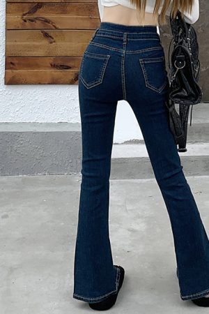 Casual Day Outfits, Easy Trendy Outfits Grunge Aesthetic Flare Jeans