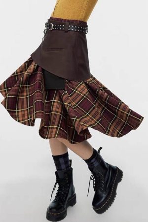 Casual Day Outfits, Easy Trendy Outfits Grunge Asymmetrical Plaid Skirt