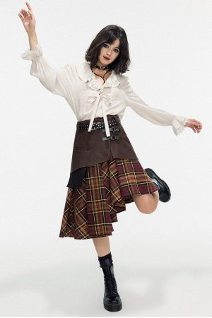 Casual Day Outfits, Easy Trendy Outfits Grunge Asymmetrical Plaid Skirt