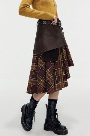 Casual Day Outfits, Easy Trendy Outfits Grunge Asymmetrical Plaid Skirt