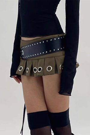 Casual Day Outfits, Easy Trendy Outfits Grunge Eyelet Pleated Micro Skirt