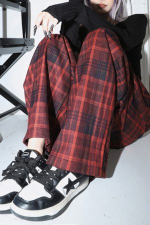 Casual Day Outfits, Easy Trendy Outfits Grunge Plaid Pants in Red