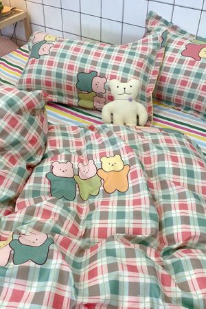 Casual Day Outfits, Easy Trendy Outfits Gummy Bear Bedding Set
