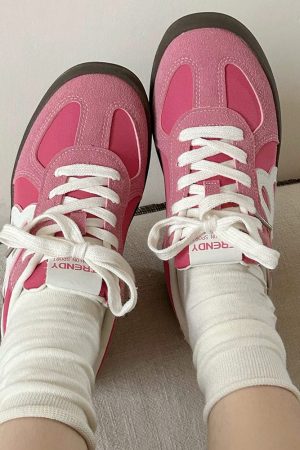 Casual Day Outfits, Easy Trendy Outfits HBD Retro Court Sneakers
