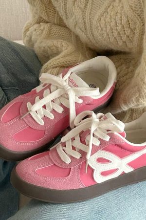 Casual Day Outfits, Easy Trendy Outfits HBD Retro Court Sneakers