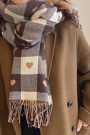 Casual Day Outfits, Easy Trendy Outfits Heart Pattern Scarf