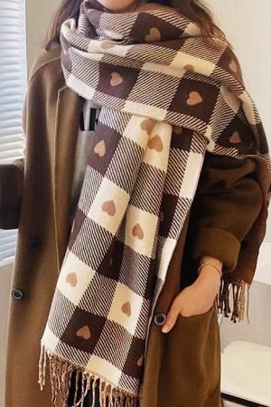 Casual Day Outfits, Easy Trendy Outfits Heart Pattern Scarf