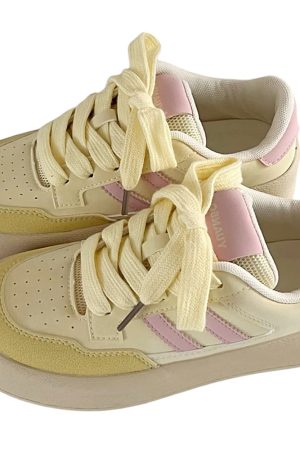 Casual Day Outfits, Easy Trendy Outfits High School Crush Sneakers