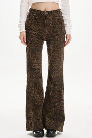 Casual Day Outfits, Easy Trendy Outfits High-Waisted Leopard Flare Jeans