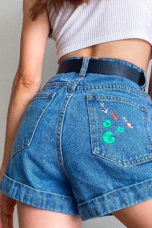 Casual Day Outfits, Easy Trendy Outfits Koi Fish Embroidered Shorts