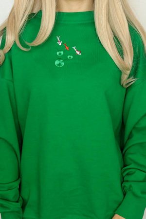 Casual Day Outfits, Easy Trendy Outfits Koi Fish Embroidered Sweatshirt