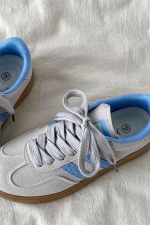 Casual Day Outfits, Easy Trendy Outfits Light Grey & Blue Stripe Sneakers