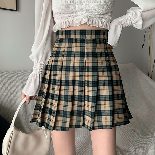 Casual Day Outfits, Easy Trendy Outfits Meet Me On Campus Plaid Skirt Casual Day Outfits, Easy Trendy Outfits Meet Me On Campus Plaid Skirt