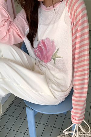 Casual Day Outfits, Easy Trendy Outfits Mermaidcore Graphic Long Sleeve Top