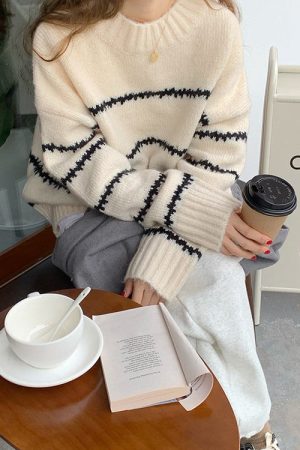 Casual Day Outfits, Easy Trendy Outfits Minimalist Aesthetic Striped Sweater