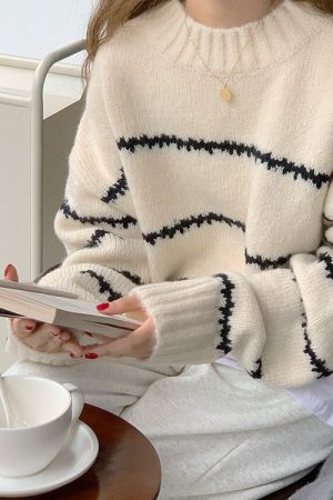 Casual Day Outfits, Easy Trendy Outfits Minimalist Aesthetic Striped Sweater