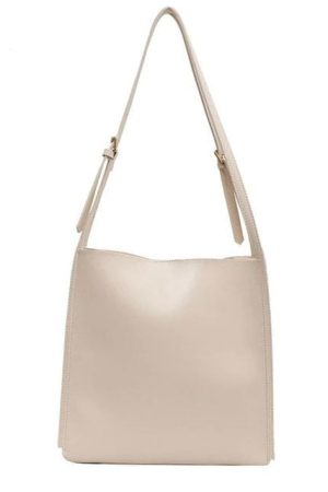 Casual Day Outfits, Easy Trendy Outfits Minimalist Soft Leather Tote Bag