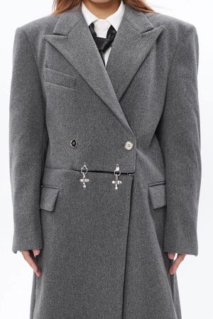 Casual Day Outfits, Easy Trendy Outfits Model Behavior Long Coat