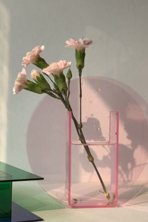 Casual Day Outfits, Easy Trendy Outfits Modern Abstract Acrylic Vase