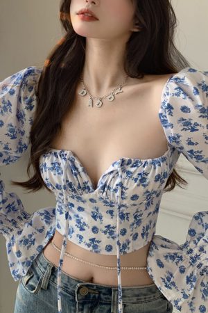 Casual Day Outfits, Easy Trendy Outfits Now Forever Floral Crop Top