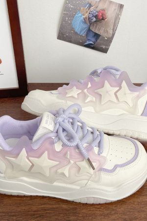 Casual Day Outfits, Easy Trendy Outfits Pastel Aesthetic Star Sneakers