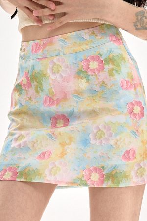 Casual Day Outfits, Easy Trendy Outfits Pastel Brushstroke Floral Mini Skirt