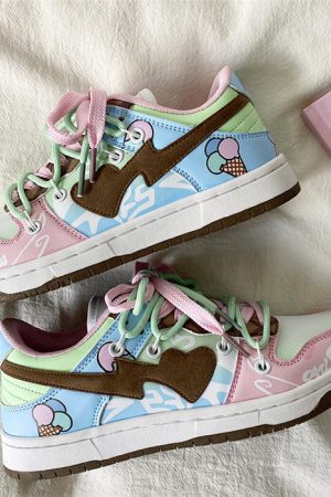 Casual Day Outfits, Easy Trendy Outfits Pastel Heart Aesthetic Sneakers