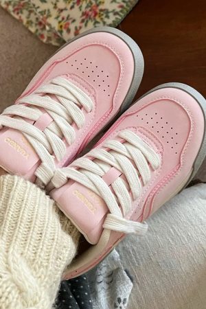 Casual Day Outfits, Easy Trendy Outfits Pastel Pink Aesthetic Sneakers