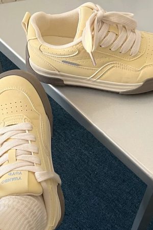 Casual Day Outfits, Easy Trendy Outfits Pastel Yellow Aesthetic Sneakers