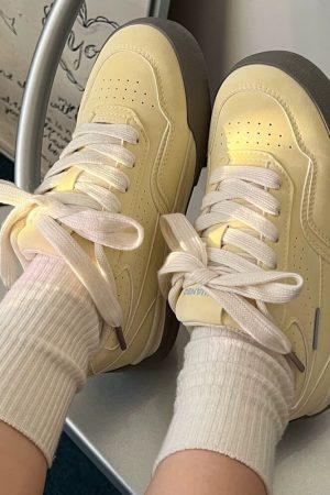 Casual Day Outfits, Easy Trendy Outfits Pastel Yellow Aesthetic Sneakers