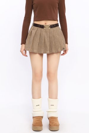 Casual Day Outfits, Easy Trendy Outfits Perfectly Preppy Mini Skirt