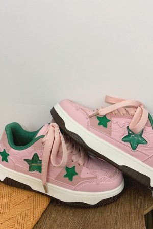 Casual Day Outfits, Easy Trendy Outfits Pink & Green Aesthetic Star Sneakers