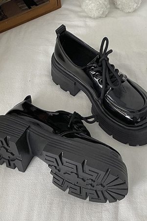 Casual Day Outfits, Easy Trendy Outfits Platform Oxford Boots