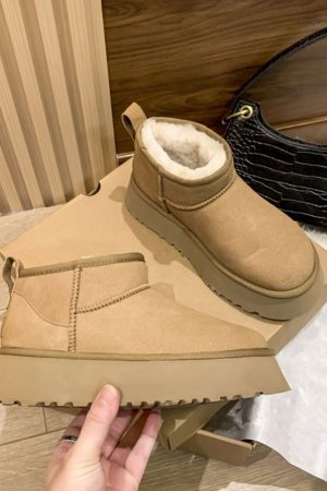 Casual Day Outfits, Easy Trendy Outfits Platform Sheepskin Boot