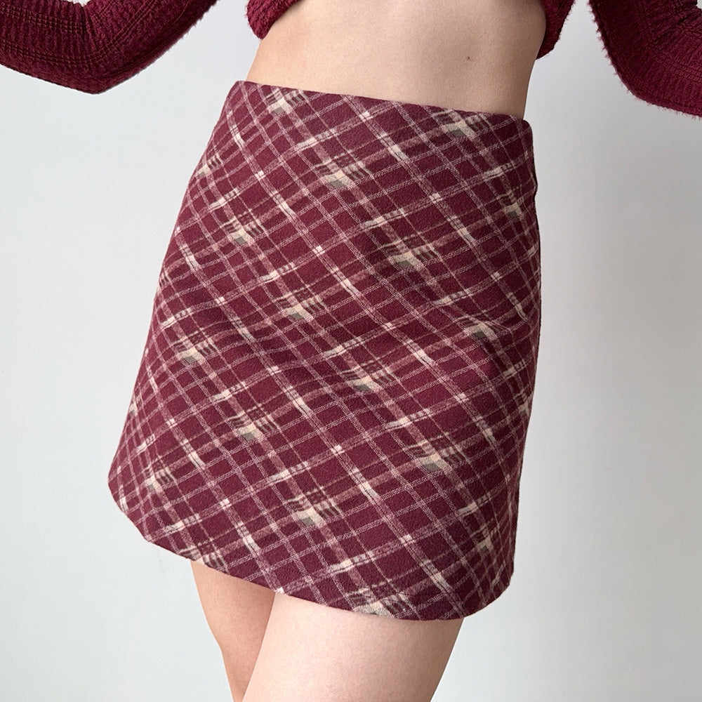Casual Day Outfits, Easy Trendy Outfits Preppy Burgundy Plaid Mini Skirt Casual Day Outfits, Easy Trendy Outfits Preppy Burgundy Plaid Mini Skirt