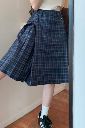 Casual Day Outfits, Easy Trendy Outfits Preppy Style Checkered Kilt Skirt